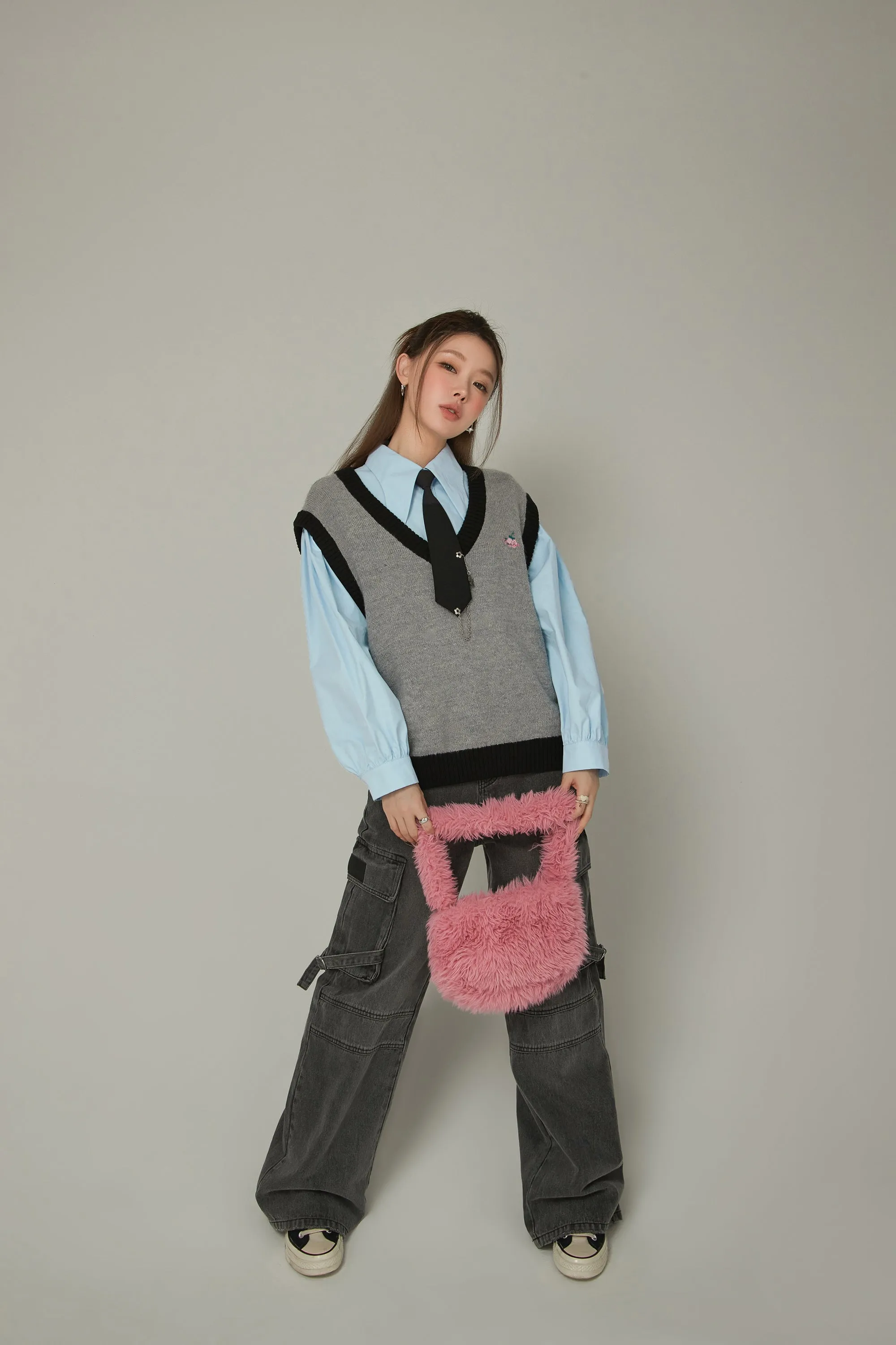 Color Matching Knit Vest