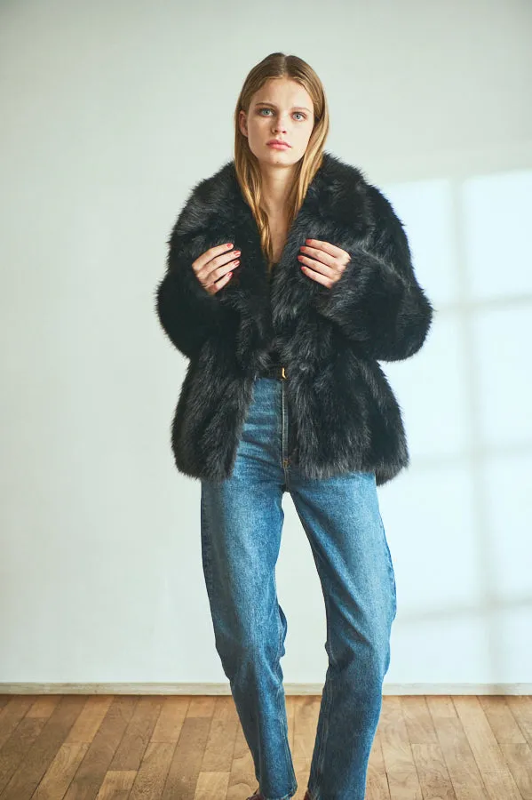 Elisa Faux Fur Coat <br>-BLK-