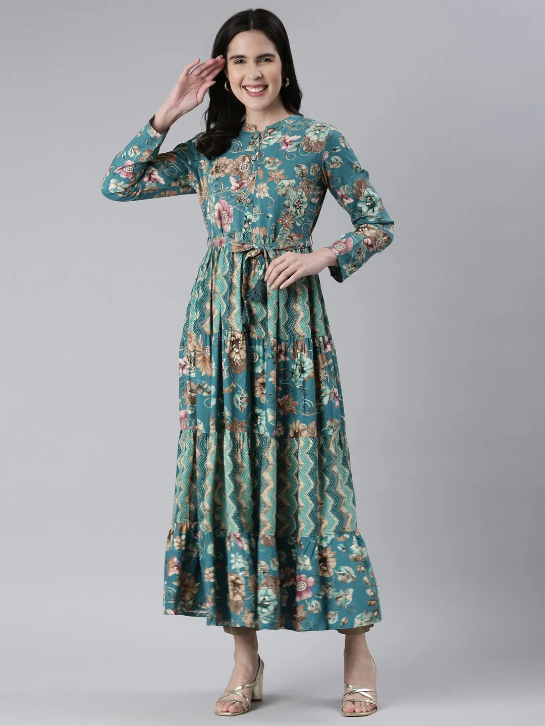 Neeru's Green Maxi Casual Printed Dresses